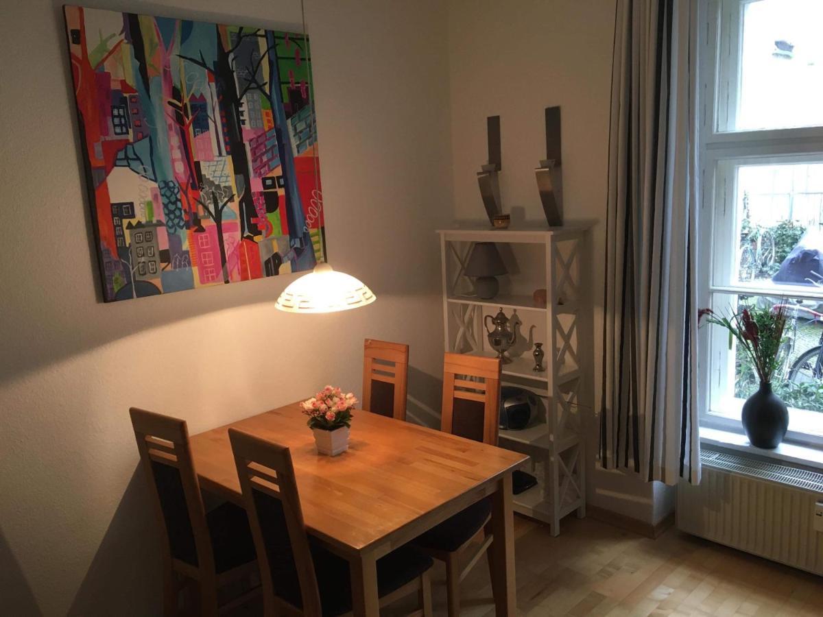 1-Zimmer-Apartment Mitten Im Friedrichshain Berlin Exteriör bild